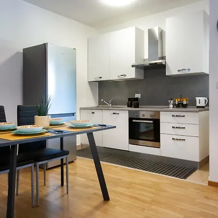 Tranquillo Bilocale Vicino Al Centro Storico Apartment Bolzano Exterior photo