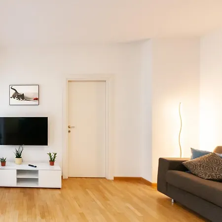 Tranquillo Bilocale Vicino Al Centro Storico Apartment Bolzano Exterior photo